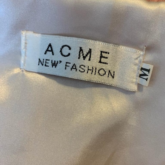 Furry coat not from bigfoot - Picture 4 of 4